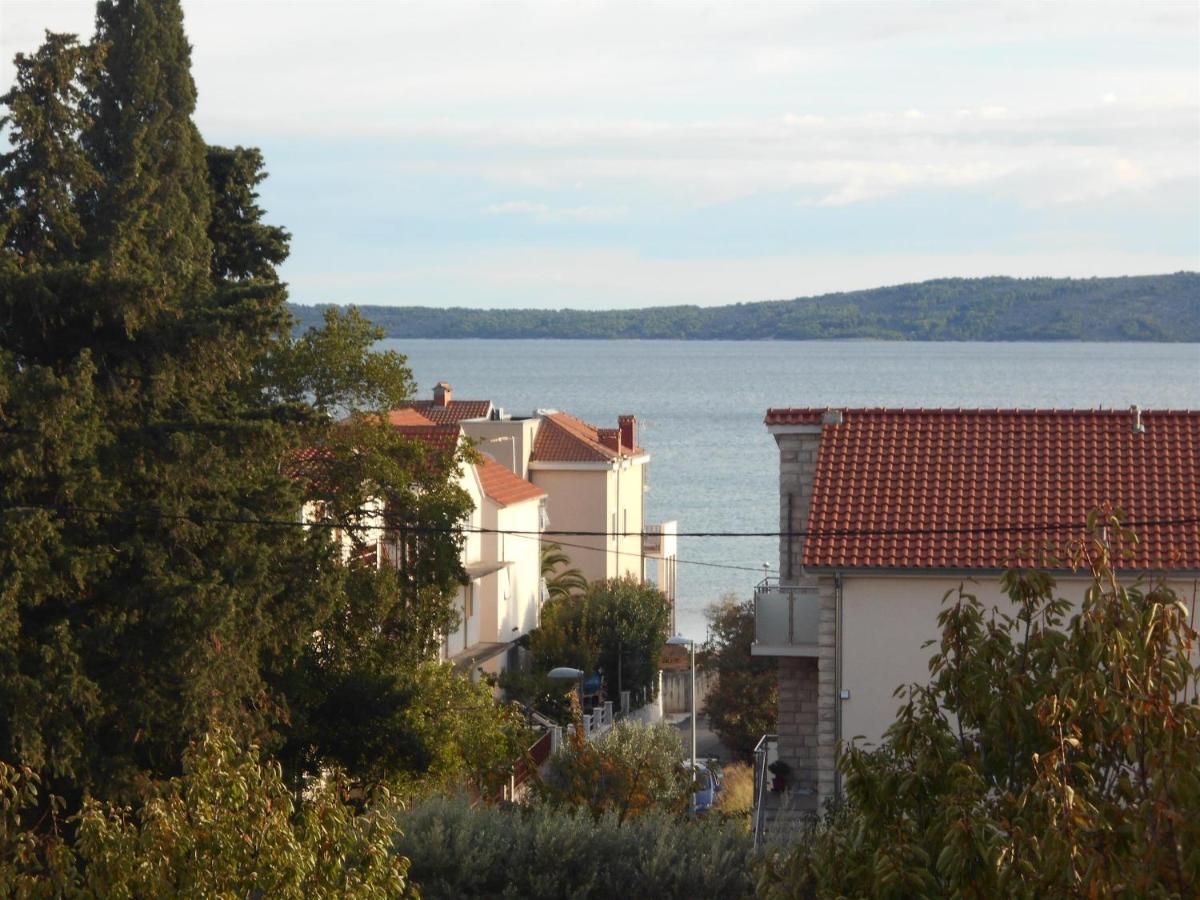 Apartment Cherry Kaštela エクステリア 写真