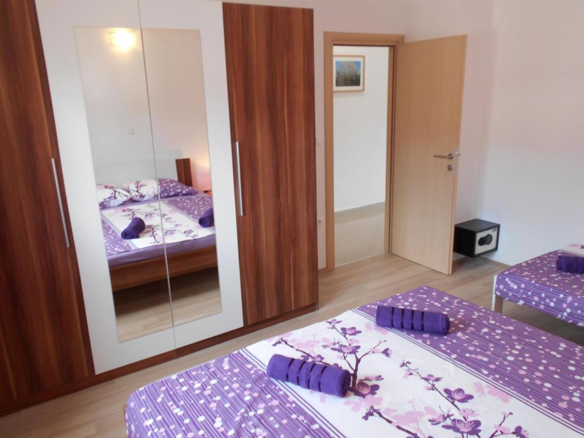Apartment Cherry Kaštela エクステリア 写真