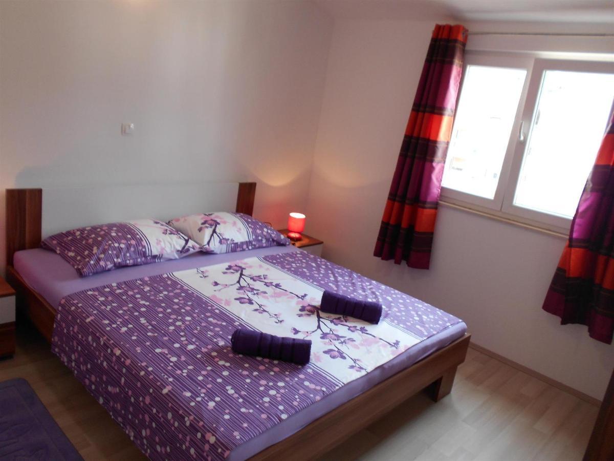 Apartment Cherry Kaštela エクステリア 写真