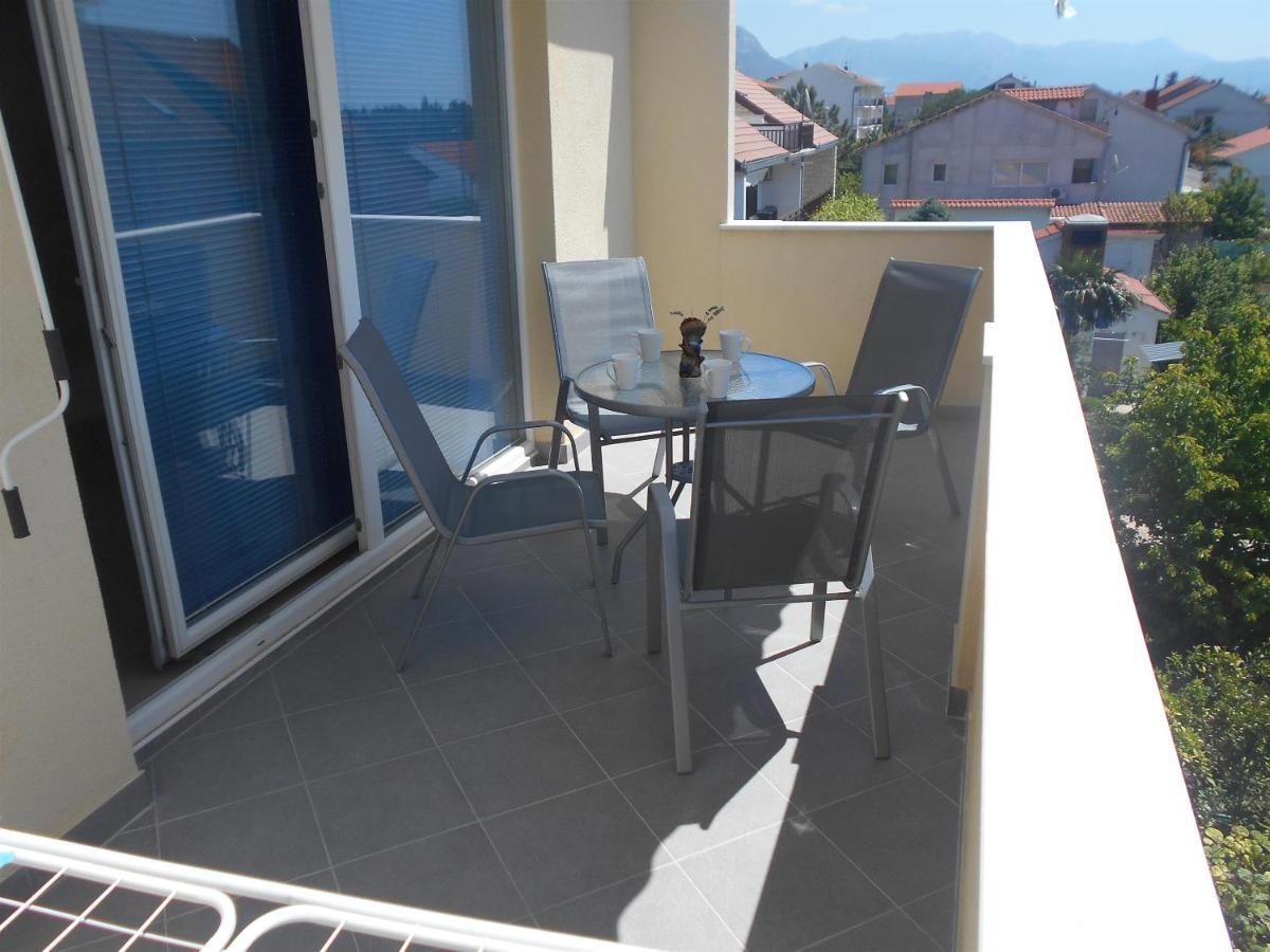 Apartment Cherry Kaštela エクステリア 写真
