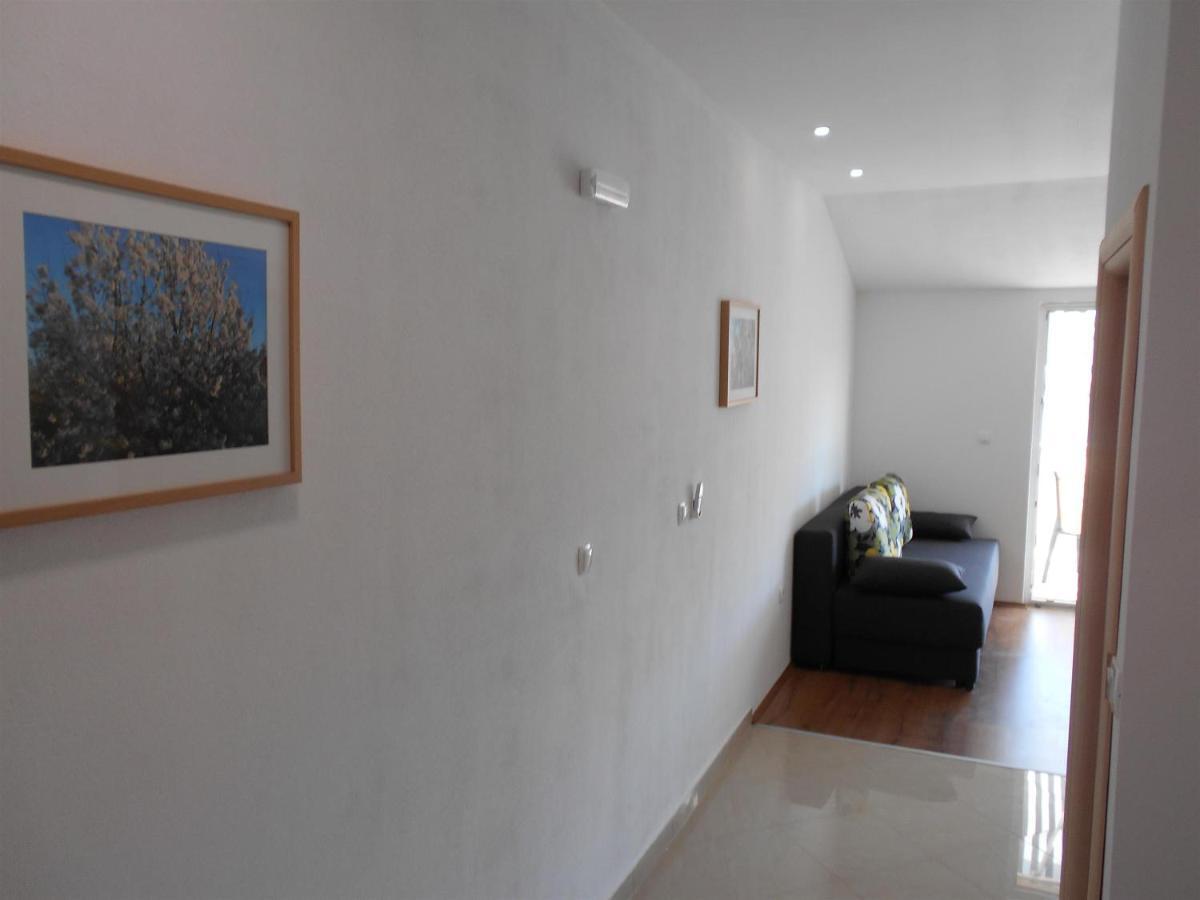 Apartment Cherry Kaštela エクステリア 写真